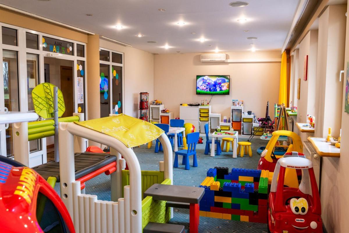 Zacisze Nad Nida Resort Pinczow Exterior foto